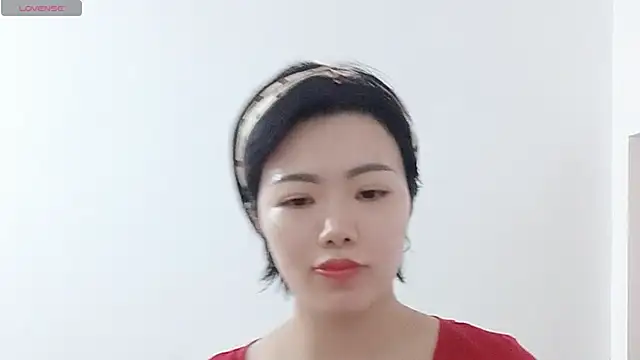Snapshot of Nikishine chatting on 05.21.26 Nikishine online show from 05.21.26