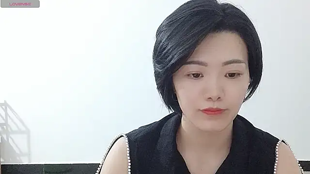 Snapshot of Nikishine chatting on 06.02.26 Nikishine online show from 06.02.26