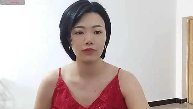 Snapshot of Nikishine chatting on 06.26.26 Nikishine online show from 06.26.26