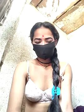 Sonali Bendre online show from 03.22.26