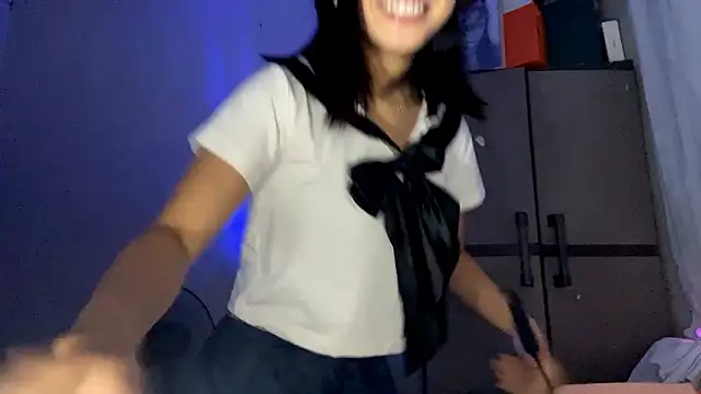 Snapshot of ConstancePorrini chatting on 02.11.26 ConstancePorrini online show from 02.11.26