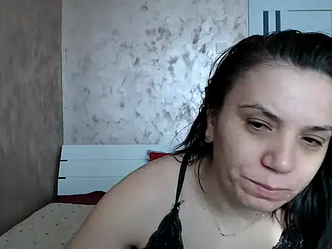 Snapshot of LorraGrey chatting on 03.11.26 LorraGrey online show from 03.11.26