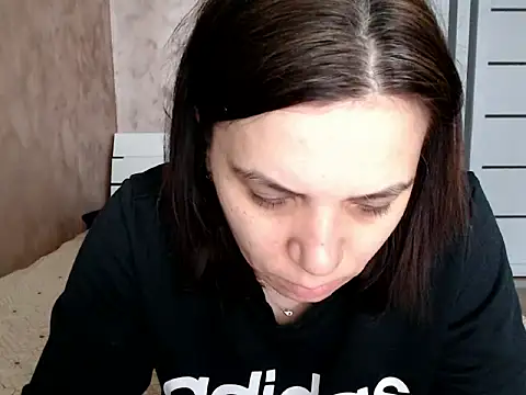 Snapshot of LorraGrey chatting on 03.20.26 LorraGrey online show from 03.20.26