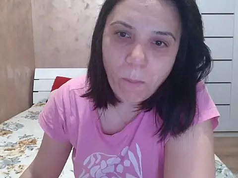 Snapshot of LorraGrey chatting on 03.28.26 LorraGrey online show from 03.28.26