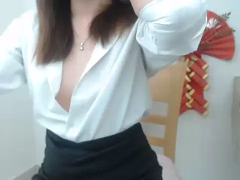 Snapshot of Rose_Thorny2k chatting on 02.25.26 Rose Thorny2k online show from 02.25.26