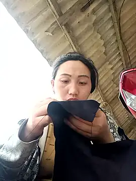 hot-luna- online show from 03.25.26