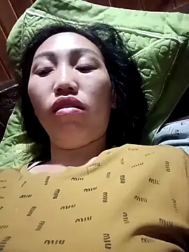 hot-luna- online show from 04.03.26