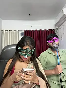 Snapshot of pooja_sexy79 chatting on 04.18.26 pooja sexy79 online show from 04.18.26