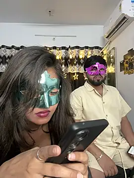 Snapshot of pooja_sexy79 chatting on 05.01.26 pooja sexy79 online show from 05.01.26