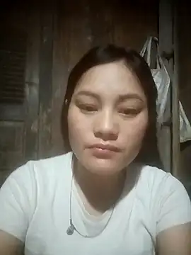 Momo-biki online show from 04.04.26