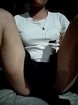 Momo-biki online show from 06.07.26