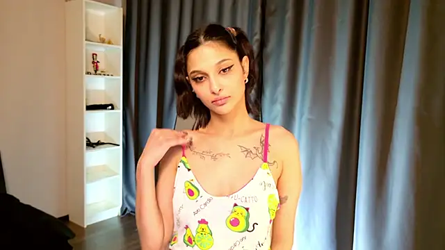 Snapshot of Eva_Sterling_ chatting on 02.09.26 Eva Sterling online show from 02.09.26