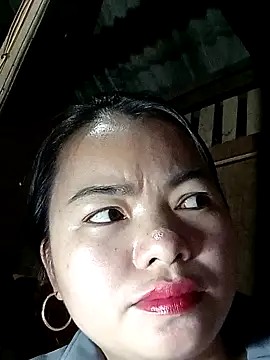 Snapshot of emlylyxinh chatting on 02.02.26 emlylyxinh online show from 02.02.26