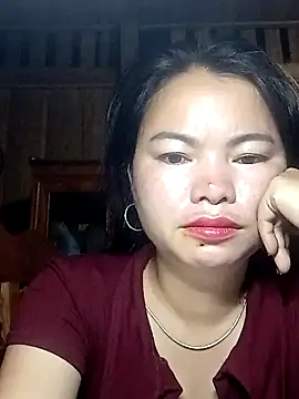 Snapshot of emlylyxinh chatting on 02.24.26 emlylyxinh online show from 02.24.26