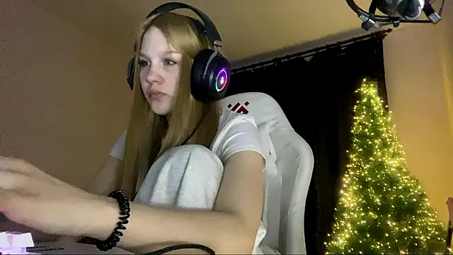 Snapshot of axin_burnell chatting on 02.06.26 axin burnell online show from 02.06.26