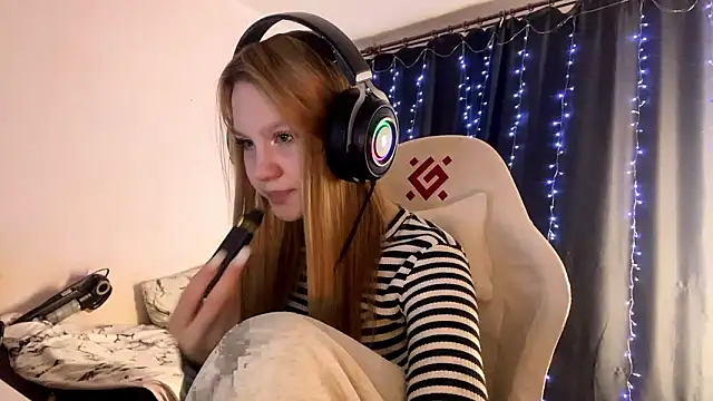 axin burnell online show from 03.18.26