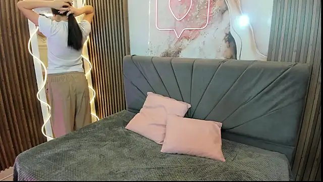 NEFTIS TAY online show from 07.25.26
