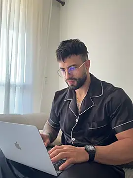 Snapshot of Jeremy_Harden chatting on 03.01.26 Jeremy Harden online show from 03.01.26