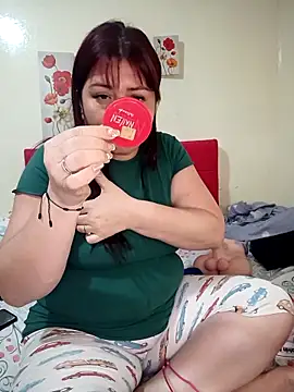 Erica  brooks online show from 04.01.26