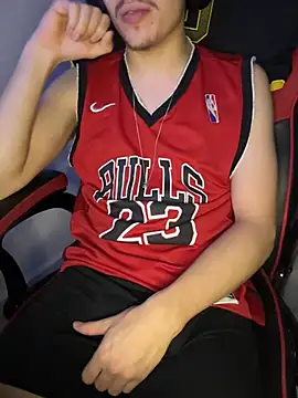 Snapshot of hungtwinkBR chatting on 03.03.26 hungtwinkBR online show from 03.03.26