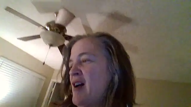 Snapshot of submit2unow1122 chatting on 02.09.26 submit2unow1122 online show from 02.09.26