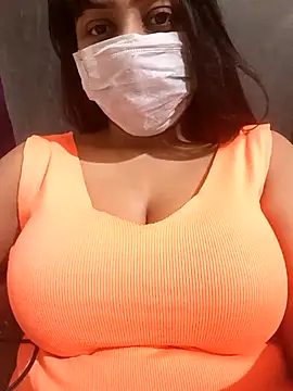 MidnightVibes  online show from 04.13.26