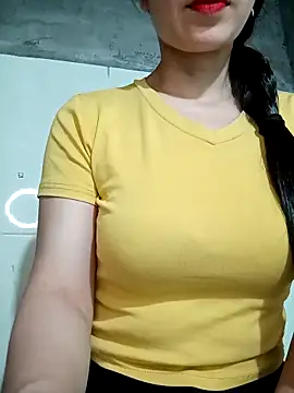 Snapshot of Vyvvyy69 chatting on 05.12.26 Vyvvyy69 online show from 05.12.26