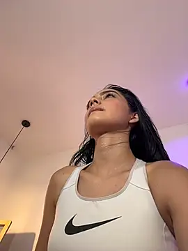 Doll Alaia  online show from 02.27.26