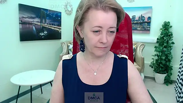 MONA W online show from 04.02.26