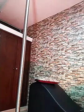 Snapshot of whitney_brown_ chatting on 03.11.26 whitney brown online show from 03.11.26