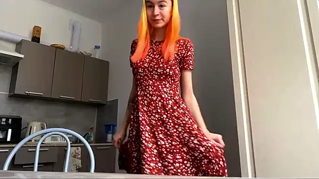 Snapshot of EmilyHein chatting on 02.28.26 EmilyHein online show from 02.28.26