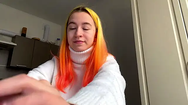 Snapshot of EmilyHein chatting on 03.02.26 EmilyHein online show from 03.02.26