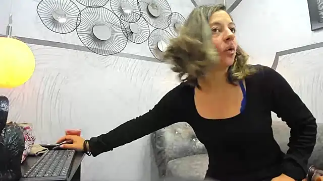 ArianaSommers online show from 06.01.26