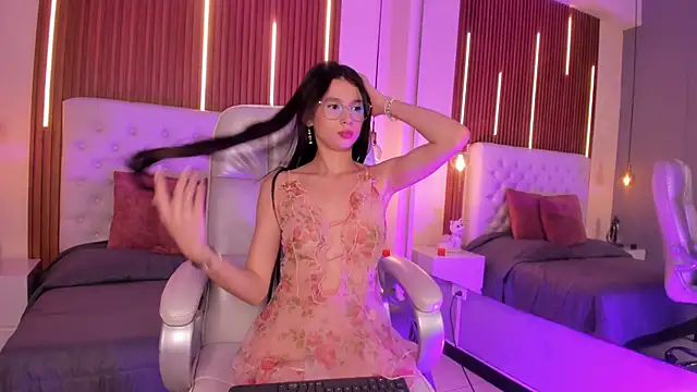 LilyHartt online show from 03.21.26