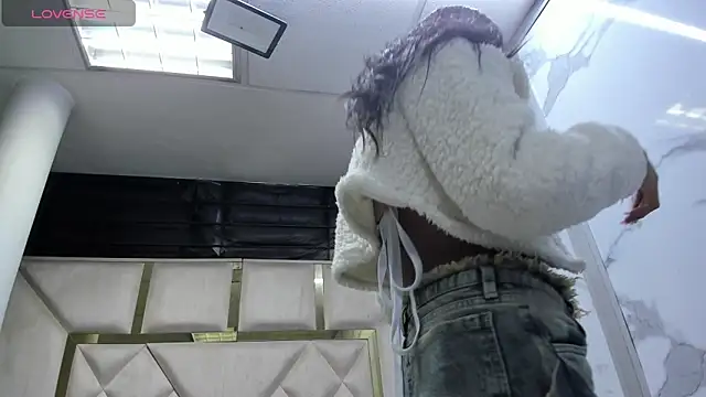 Snapshot of KendallArdent chatting on 03.04.26 KendallArdent online show from 03.04.26