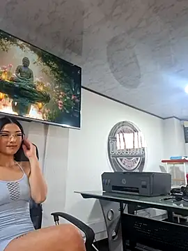 Jade connor online show from 05.04.26