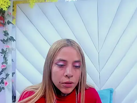 Dakota Angell  online show from 02.04.26