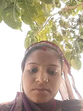 Snapshot of Gungun_thakur chatting on 02.27.26 Gungun thakur online show from 02.27.26