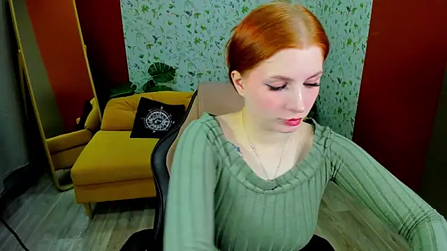 Snapshot of MiraBoom chatting on 05.17.26 MiraBoom online show from 05.17.26