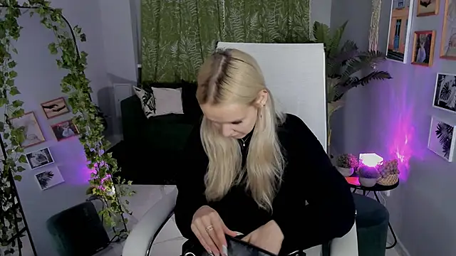 Snapshot of MaoqiBeverly chatting on 05.09.26 MaoqiBeverly online show from 05.09.26