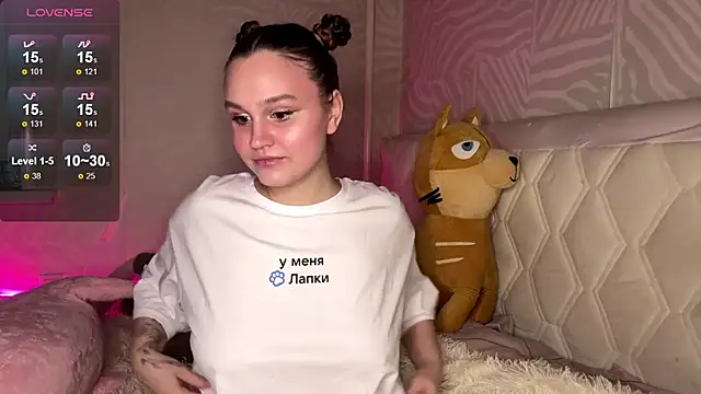 Barbie Charm  online show from 02.15.26