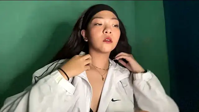 Snapshot of TerisaYellow chatting on 02.17.26 TerisaYellow online show from 02.17.26