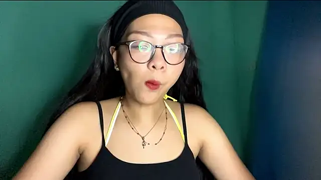 Snapshot of TerisaYellow chatting on 02.19.26 TerisaYellow online show from 02.19.26