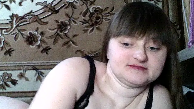 Snapshot of LuckyLust15 chatting on 02.15.26 LuckyLust15 online show from 02.15.26