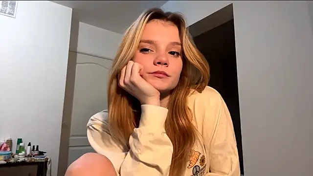 Tiffany Muse online show from 02.10.26