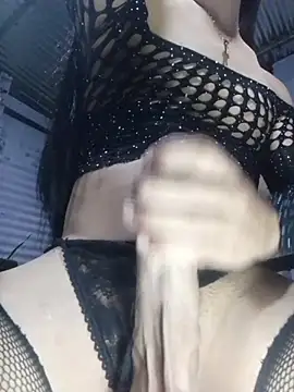 Doll Geishaa online show from 02.03.26