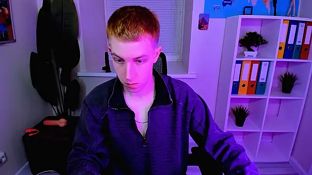 Snapshot of Dylan_Norton chatting on 02.22.26 Dylan Norton online show from 02.22.26