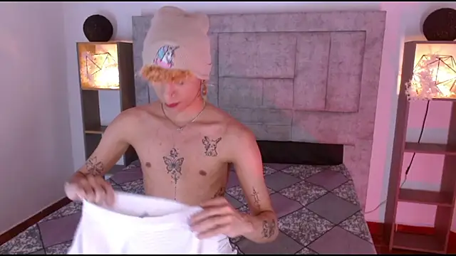 lucke collins22 online show from 02.03.26