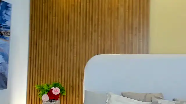 CristalMayson online show from 04.12.26