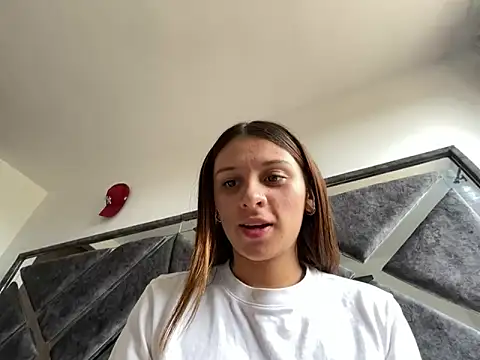 Snapshot of alison_parkerr26 chatting on 02.20.26 alison parkerr26 online show from 02.20.26